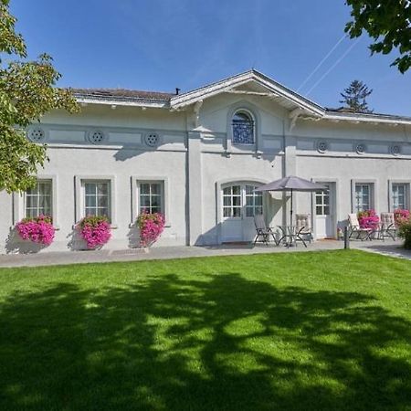 Apartment Mit Gartenblick Und Terrasse Baden Eksteriør bilde