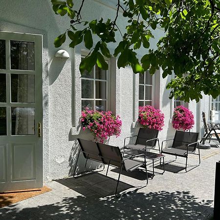 Apartment Mit Gartenblick Und Terrasse Baden Eksteriør bilde